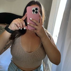 🚫SOLD🚫 Beige knitted tank